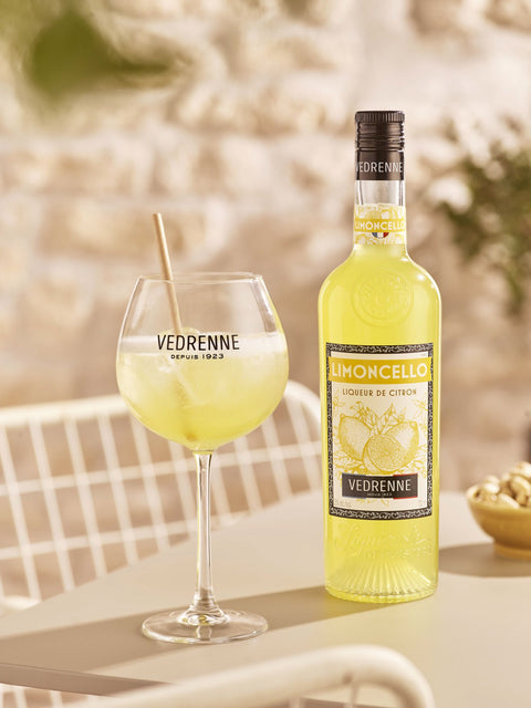 Limoncello Spritz