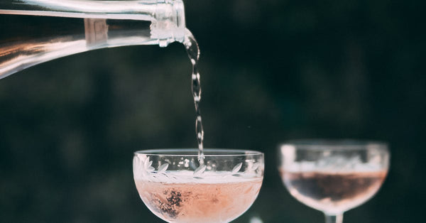 A Guide to the Best Sparkling Wines and Champagnes for Queensland Venues: From French Rosé to Italian Prosecco