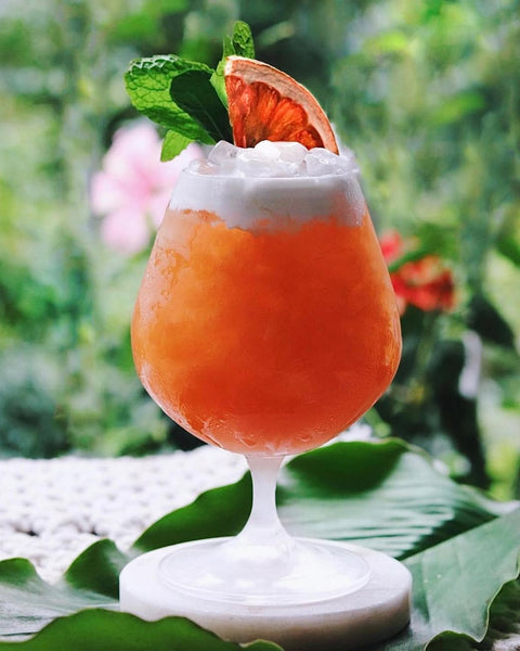 Grapefruit Crème de Coconut by @cocktails_by_nat
